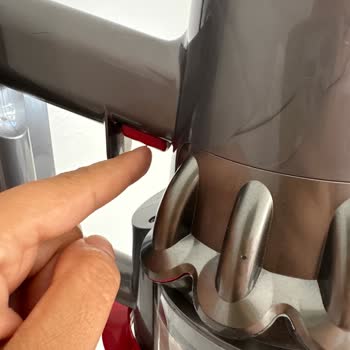 Dyson Garanti Bitince Tekrarlayan Arızaya Yüksek Ücret Talebiyle Mağduriyet Yaşadım