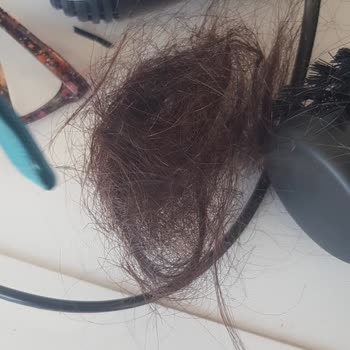 Grundig Saç Şekillendirici Sürekli Arızalanıyor, Kalıcı Çözüm Sunulmuyor