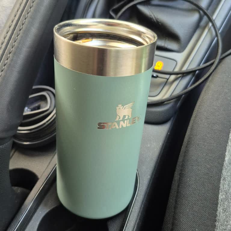 Ön Konsolda Termos Koyacak Alan Yok, Günlük Kullanımım Olumsuz Etkileniyor