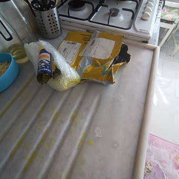 Kargo Dikkatsizliği Nedeniyle Kırık Ürün Teslimatı Mağduriyeti