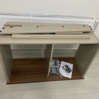 Mobilya Teslimatında Gecikme Ve Fabrika Hatalı Ürün Sorunu