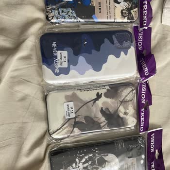 Crew Wear Sipariş Edilen Telefon Kılıflarında Baskı ve Tasarım Sorunları