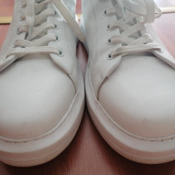 İlk Kullanımda Hasarlı Ayakkabı Ve Yetersiz Garanti Süreci