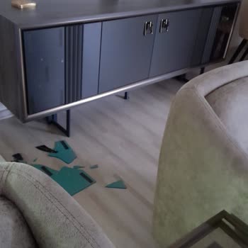 Konsol Takımı Aynalarında Tekrarlayan Kırılma Ve Servis Sorunu