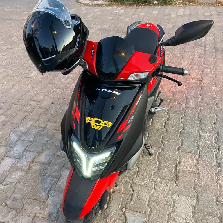 Satın Alınan Motosiklette Orijinal Avadanlık Eksikliği Ve Yetersiz Açıklama