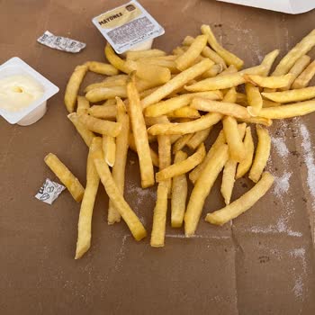 Eksik Ve Bayat Ürün, Yetersiz Müşteri Hizmeti Nedeniyle Yaşanan Mağduriyet