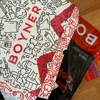 Hediye Paketi Yırtık T-shirt Defolu Teslim Edildi Hayal Kırıklığı Yaşadım