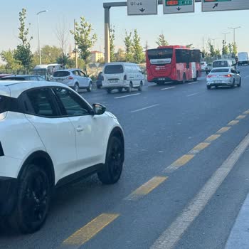 Otobüsler Durağa Uğramadan Geçiyor, Mağduriyet Yaşıyorum