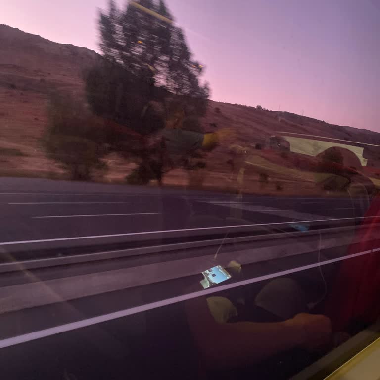 Bilgi Verilmeden Geri Dönen Otobüs Ve İlgisiz Şoför