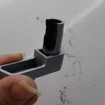 Fakir Arya Hamur Yoğurma Makinesinin Ayırma Aparatı İlk Kullanımda Kırıldı, Yedek Parça Talebim Var