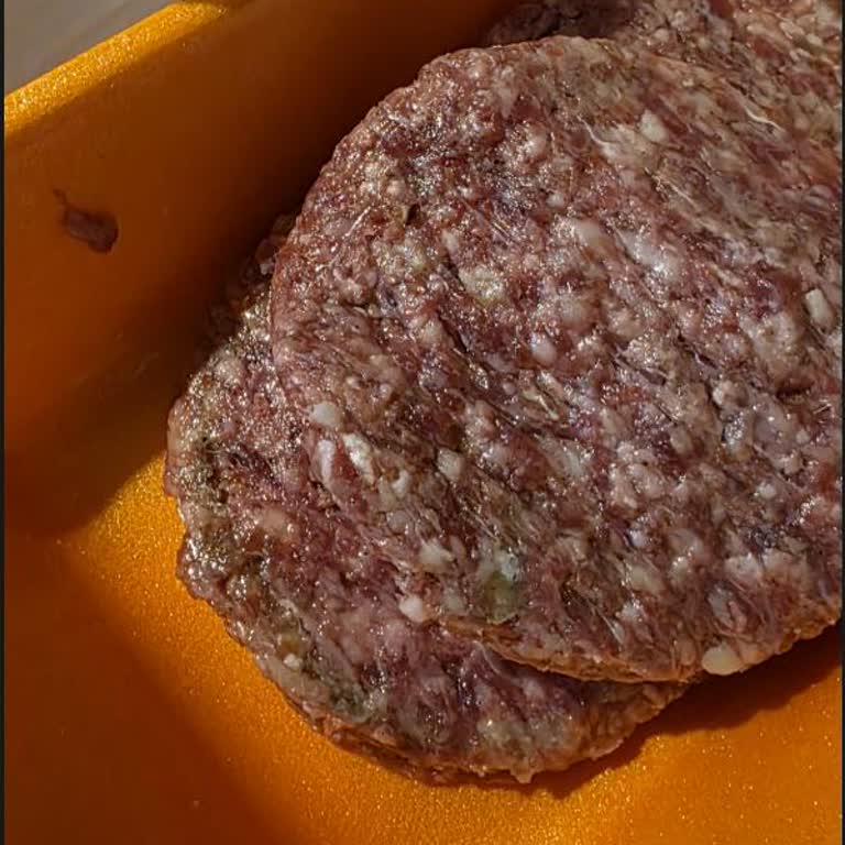 Küflü Köfte Gönderildi İade Yapılmadı Mağduriyetim Giderilmiyor