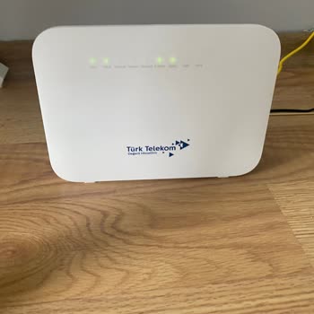 Sürekli Kopan İnternet Ve Yetersiz Teknik Destek Nedeniyle Mağduriyet