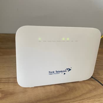 Sürekli Kopan İnternet Ve Yetersiz Teknik Destek Nedeniyle Mağduriyet