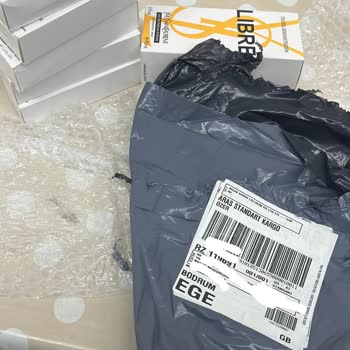 Eksik Gönderilen Parfümler Ve Fatura Sorunu Çözülmedi