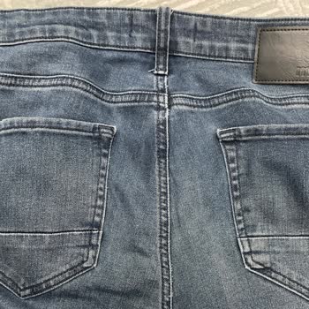 4 Ayda Yıpranan Jean Pantolon Hayal Kırıklığı Yarattı