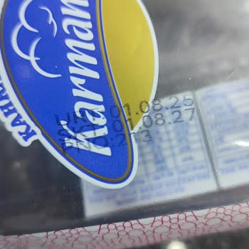 Karmando Dondurmanın İçinde Plastik Bir Parça Çıktı