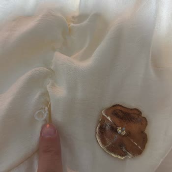 By Hilal Uslu Defolu Ve Düğmesi Kopuk Elbise, İletişim Engellendi