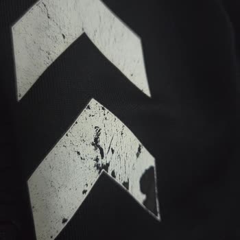 Aldığım Eşofmanın Baskısı Soyuldu, Değişim Talep Ediyorum