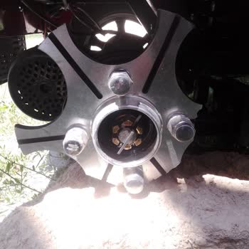 Optimus Max Aracın Jantı Kırıldı, Ciddi Kaza Ve Mağduriyet Yaşadık