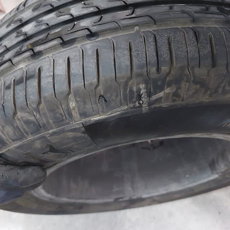 Servis Sonrası Lastik Patlaması Ve İlgisizlik Mağduriyeti