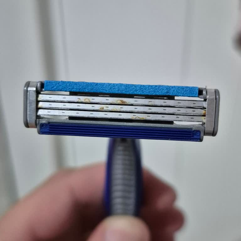 Gillette Tıraş Bıçaklarında Paslanma Ve Küflenme Sorunu