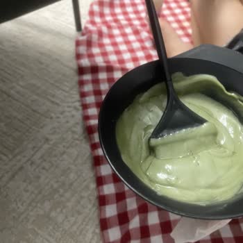 Aldığım Saç Boyası Saçımda İstenmeyen Renk Ve Cilt Reaksiyonu Oluşturdu