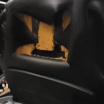 Varan Turizmde Koltuk Arızası Ve İlgisiz Personel Nedeniyle Mağdur Oldum