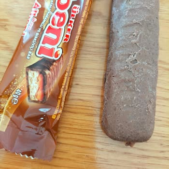 Ülker Albeni Çikolatada Beklenmeyen Tat Ve Görünüm Sorunu