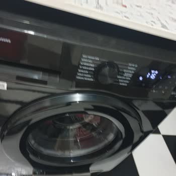 Yeni Alınan Çamaşır Makinesinin Su Sızdırma Sorunu Ve İlgisiz Hizmet Endişesi