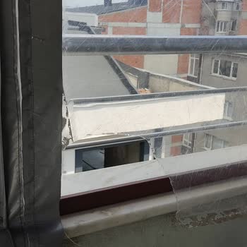 Cme Branda Çadır Eksik Ve Kusurlu Hizmet Sonrası İletişimsizlik Ve Mağduriyet
