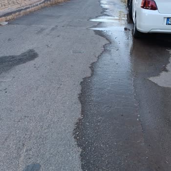 Günlerdir Devam Eden Su Sızıntısına ASAT’tan Müdahale Bekleniyor