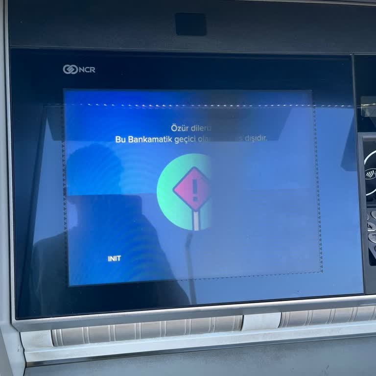 Elektrik Kesintisi Sonrası ATM Paramı Yuttu, Müşteri Hizmetlerine Ulaşamıyorum