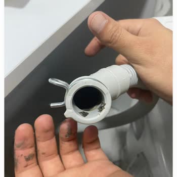 Garantisi Devam Eden Çamaşır Makinesine Yüksek Servis Ücreti Ve Çözülmeyen Rutubet Kokusu