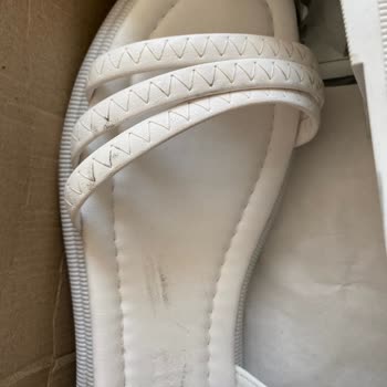 Kullanılmış Sandalet Gönderdiler İade Talebim Haksız Yere Reddedildi