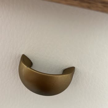 Ayıplı Teslim Edilen Mobilyaların İadesi Reddedildi Mağduriyetim Giderilmiyor