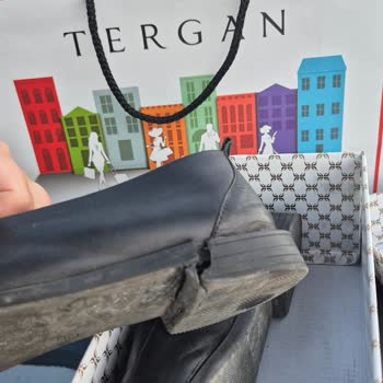 İkinci Kullanımda Tabanı Ayrılan Ayakkabı İçin İade Talebim Karşılanmadı