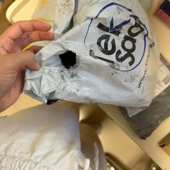 Yurtiçi Kargo Kargom Parçalanmış Ve Dağılmış Halde Teslim Edildi