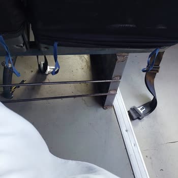 Minibüste Yoğun Hayvan Kokusu Fren Arızası Ve Hijyen Eksikliği Yolculuğu Kabusa Çevirdi