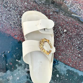 Aldığım Terlik Kısa Sürede Bozuldu Değişim Reddedildi