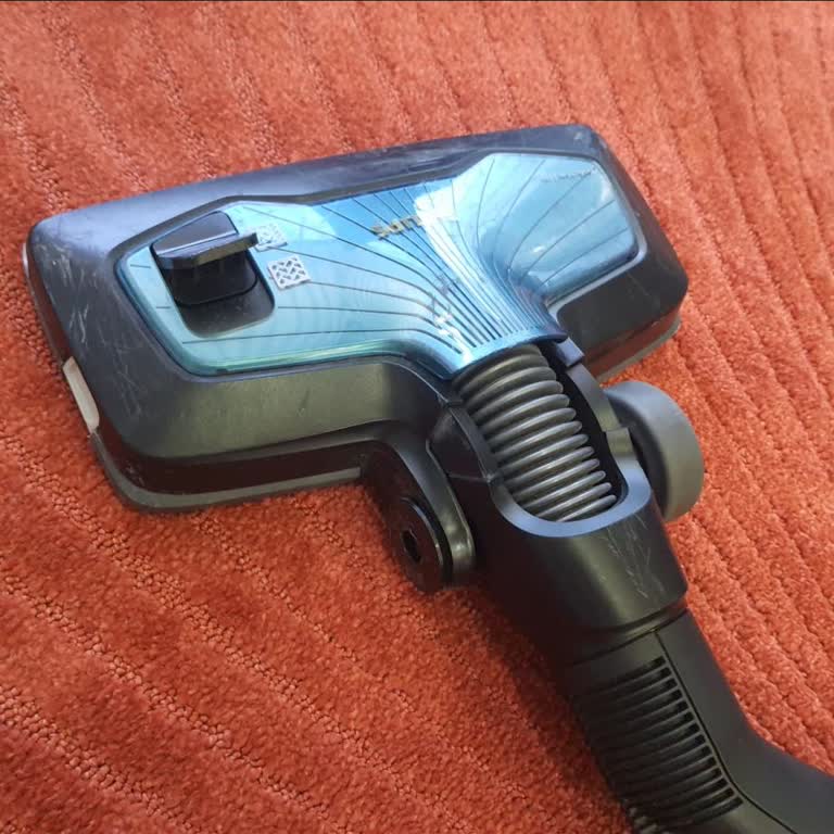 Philips Süpürge Başlık Tekerleği Kronik Kırılma Sorunu
