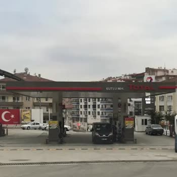 Total Energies İstasyonunda Motosikletliye Kaba Ve İlgisiz Hizmet