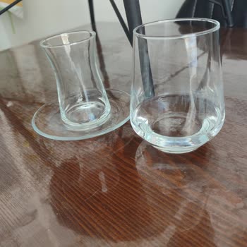 Porçöz Jel Deterjan Bardak Ve Tabaklarımda Kalıcı Lekeler Oluşturdu