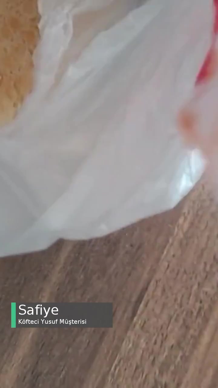 Köfteci Yusuf Tam Ekmek Arası Köftenin İçinden Sinek Çıktı videonun kapak resmi