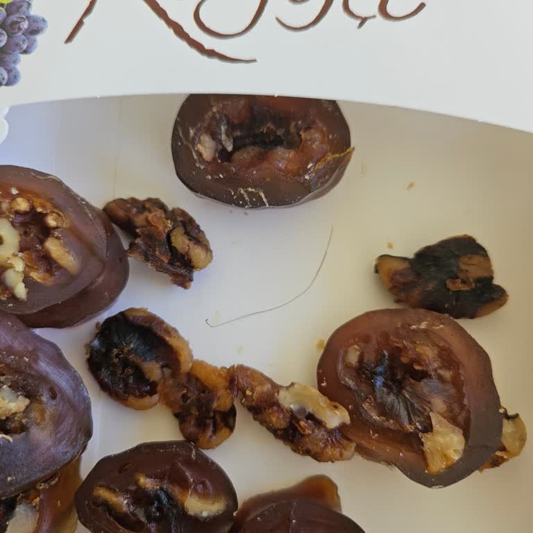 Cevizli Sucukta Çürük Ceviz Ve Saç Buldum Hijyen Ve Kaliteye Dikkat Edilmeli