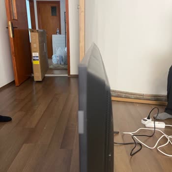 Televizyonum Arızalı Geldi, Değişim Süreci Uzadı Ve Mağduriyetim Giderilmedi