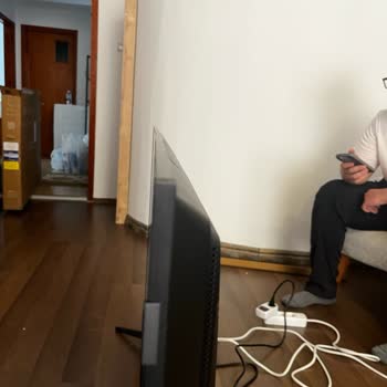 Televizyonum Arızalı Geldi, Değişim Süreci Uzadı Ve Mağduriyetim Giderilmedi