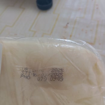 Aldığım Kaşar Peynirinin Bozulması Ve Mağaza Personelinin İlgisizliği