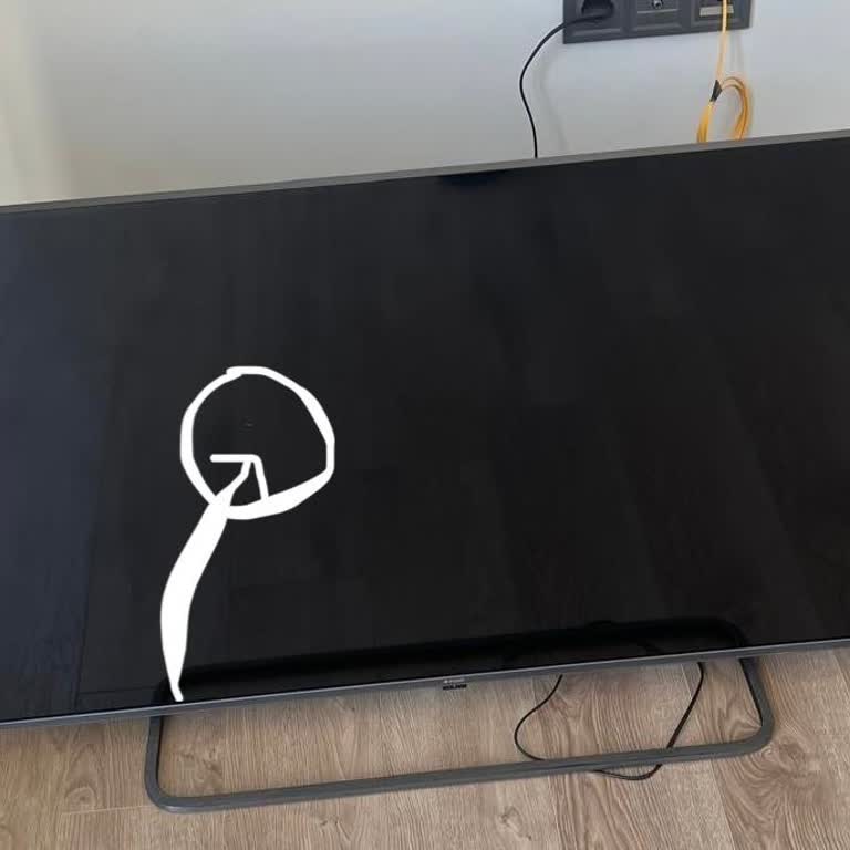 Kurulum Sonrası Televizyonda Çizik Ve Ürün Değişimi Talebi