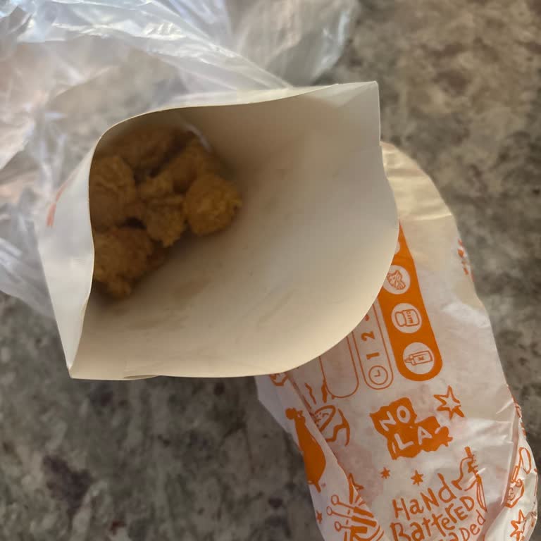 Eksik Ürün Ve Yanlış İçerik, Müşteri Hizmetlerine Ulaşılamıyor