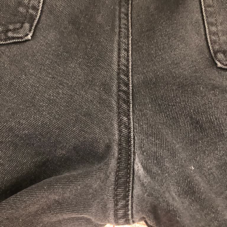 Aynı Model Pantolonda Tekrarlayan Aşınma Ve Yırtılma Sorunu